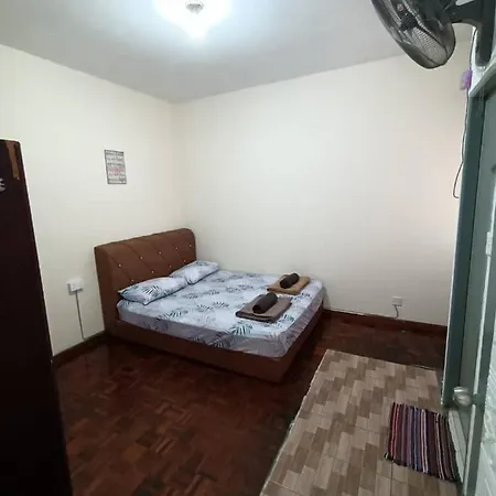 Ua Kk Homestay Kota Kinabalu Exterior photo
